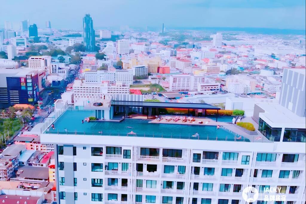 Sea View 2 Bed Room Condo @ Central Pattaya Dış mekan fotoğraf