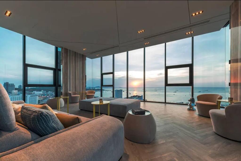 Sea View 2 Bed Room Condo @ Central Pattaya Dış mekan fotoğraf